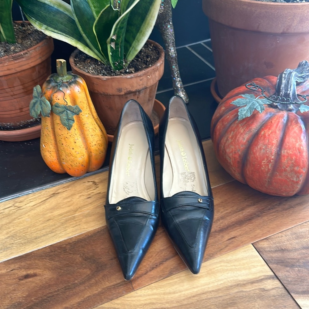 Judith Leiber kitten heel pumps